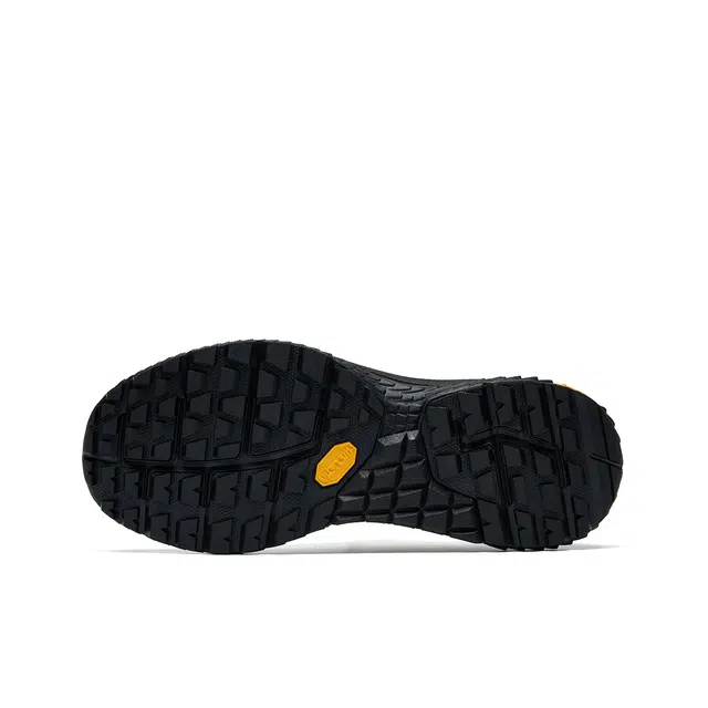 Under Armour VIBRAM