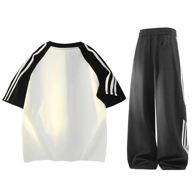 maxim's de paris 260G logo