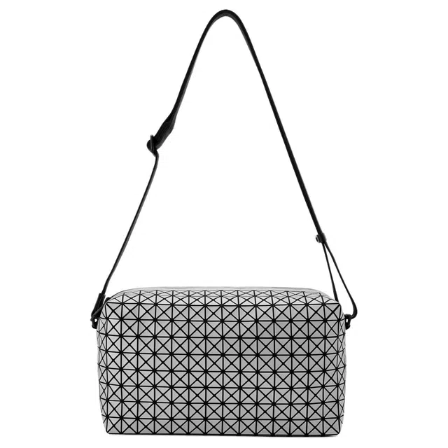 ISSEY MIYAKE Saddle