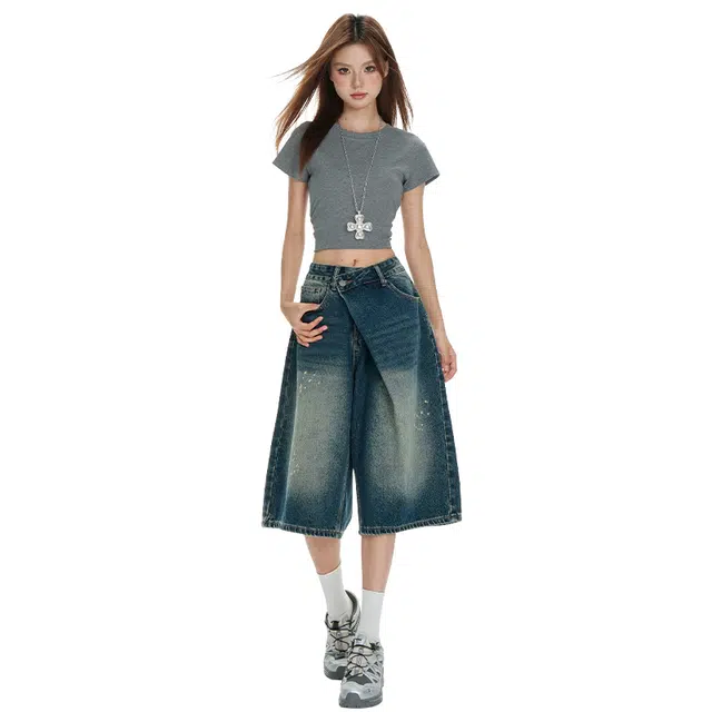 玫丝朵 复古街头斜扣水洗做旧泼墨阔腿百搭五分牛仔短裤 女款