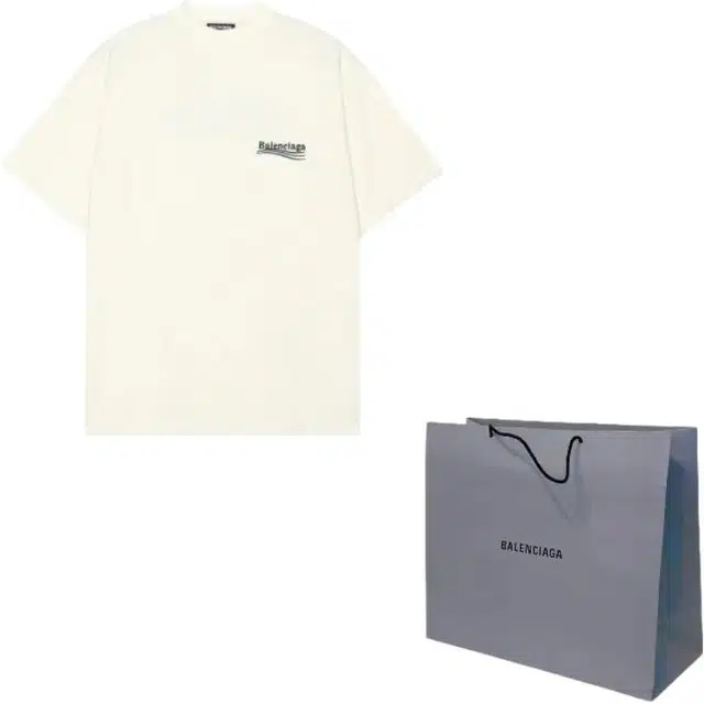Balenciaga SS22 T
