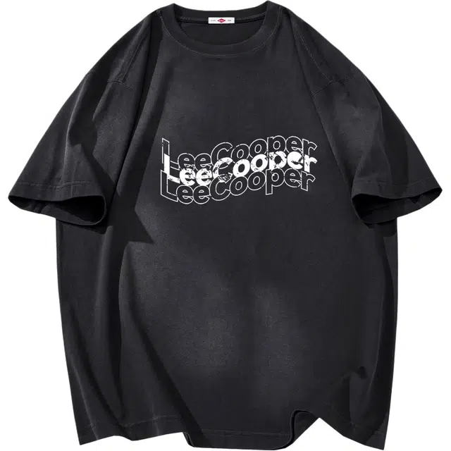 Lee Cooper T