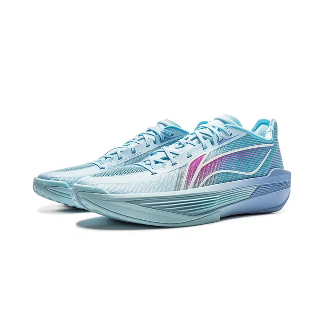 LiNing ULTRALIGHT 2025