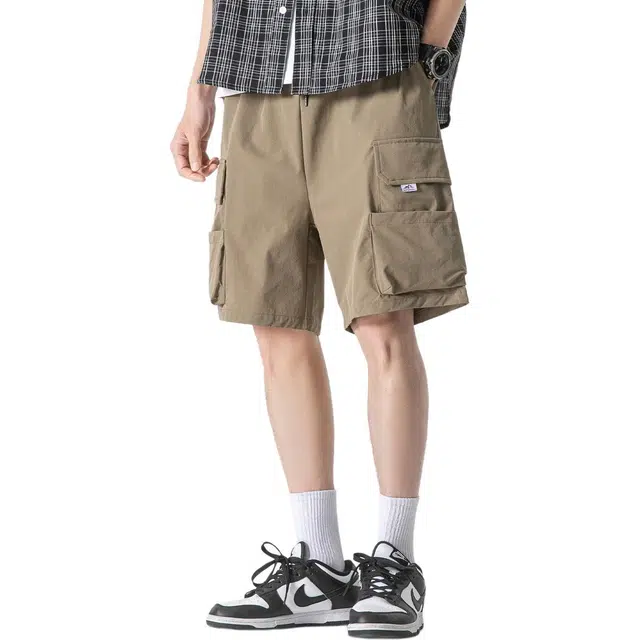 童先森 薄款痞帅工装直筒宽松垂感卡其色美式高街休闲短裤 男款