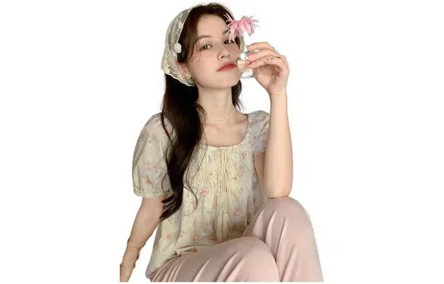 花栗鼠小姐 休闲碎花方领短袖衬衫 女款