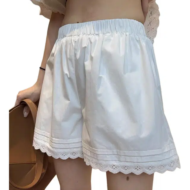 纤丝鸟 韩版蕾丝花边松紧腰阔腿透气舒适百搭休闲短裤 女款