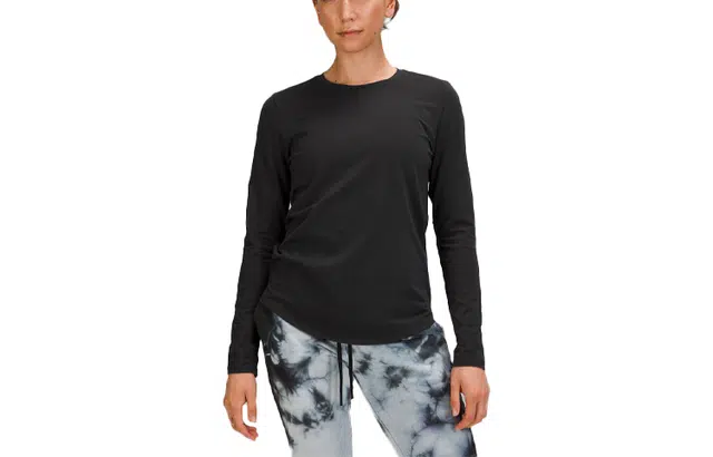 lululemon Love T