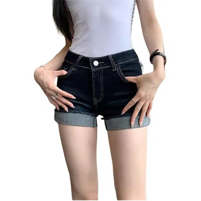 木清清 美式辣妹低腰性感紧身夏季卷边设计感弹力包臀牛仔短裤 女款