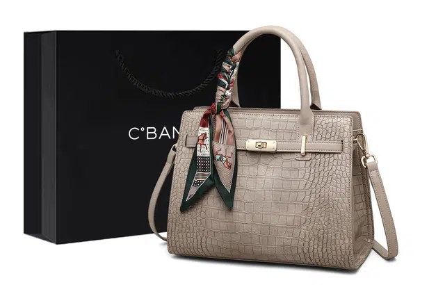 CBANNER Tote
