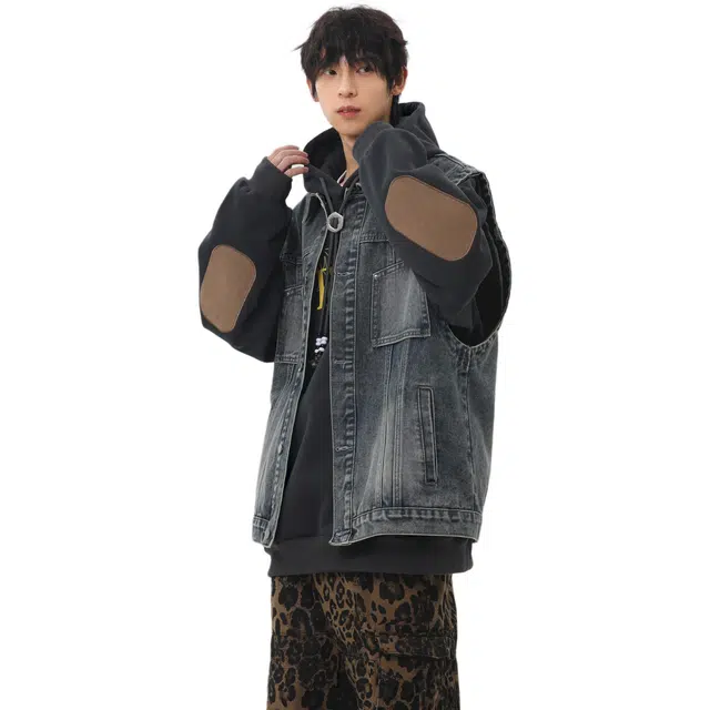 AWAO
