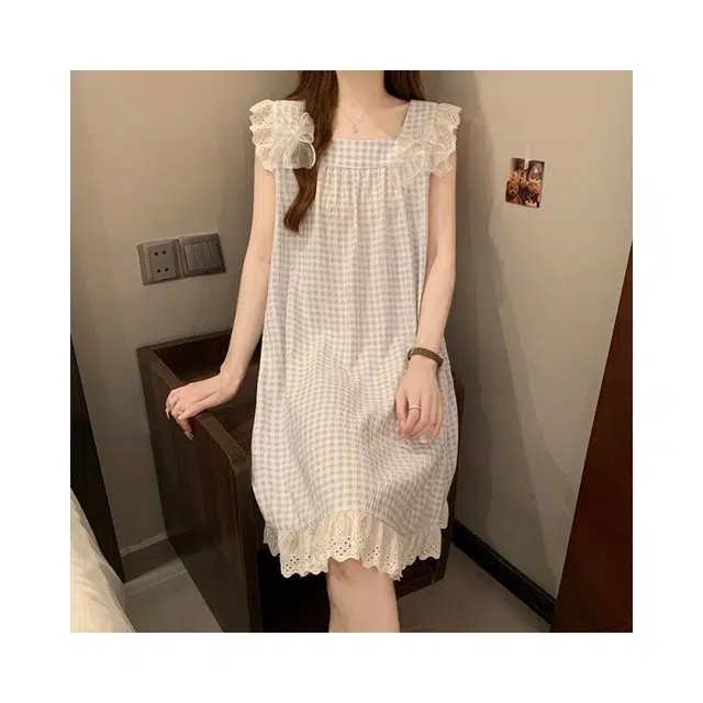 依钗 甜美花边蝴蝶结可爱吊带连衣裙 女款