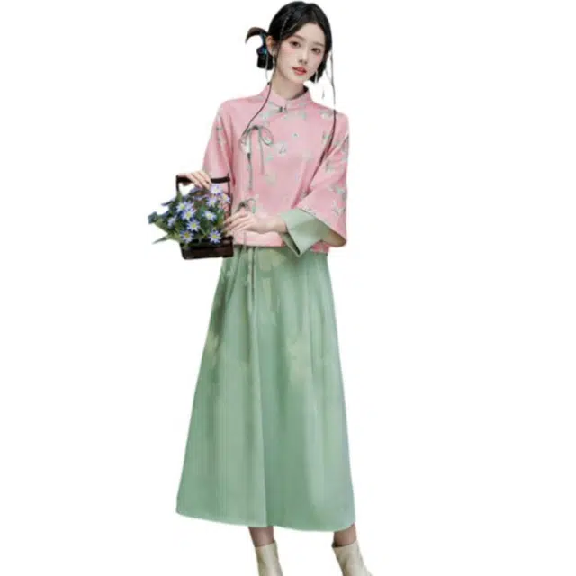 荟萃阁 新中式国风繁花斜襟立领改良印花汉服长袖上衣半身裙裙装套装 女款