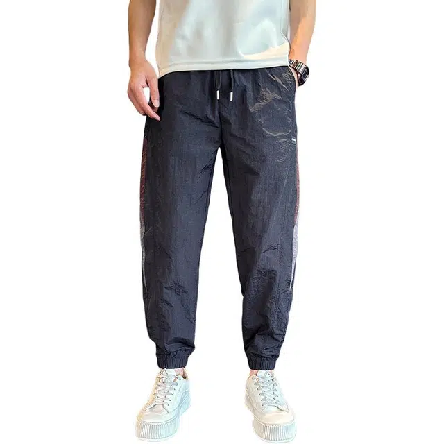 沃马 美式高街时尚百搭舒适亲肤休闲裤 男女同款