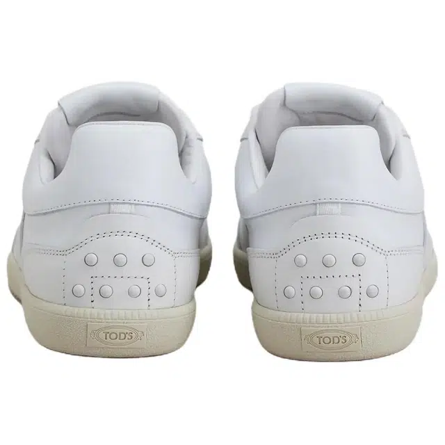 TOD'S