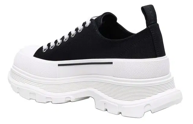 Alexander McQueen Tread Slick