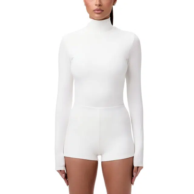NAKED WARDROBE T