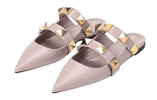 Valentino Roman Stud