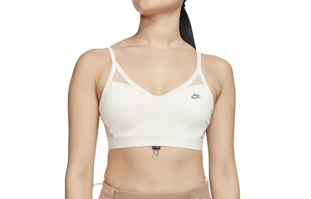 Nike Indy Icon Clash Ivory