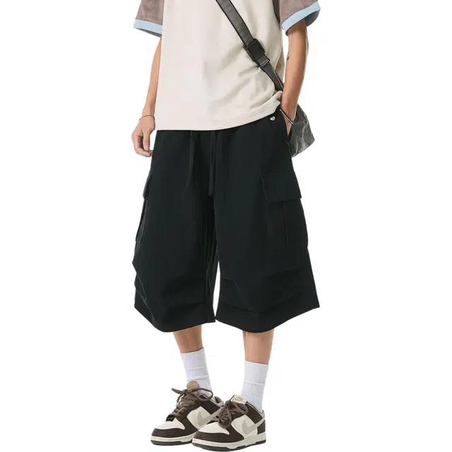 隐狼世家 美式口袋宽松舒适百搭户外纯色设计感七分休闲短裤 男款