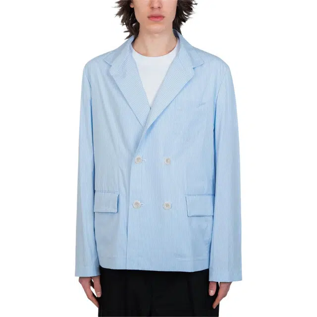Sacai