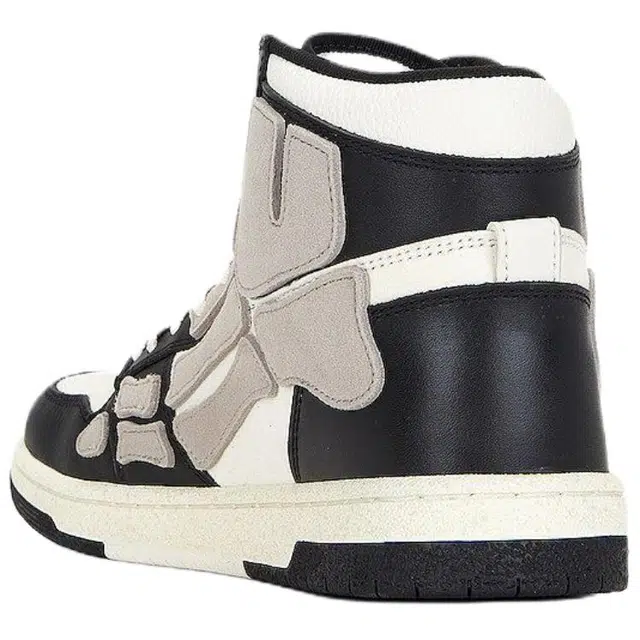 AMIRI