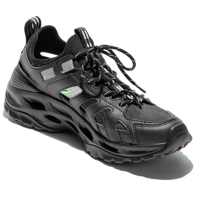 探路者 户外涉水 防滑透气 溯溪鞋 男款 黑色