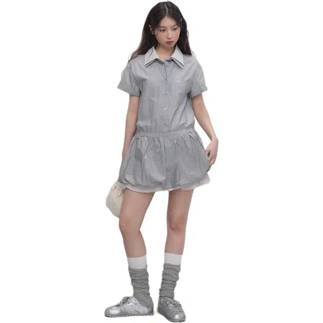 哒头下雨不愁 翻领假两件条纹宽松花苞裙短款短袖连衣裙 女款