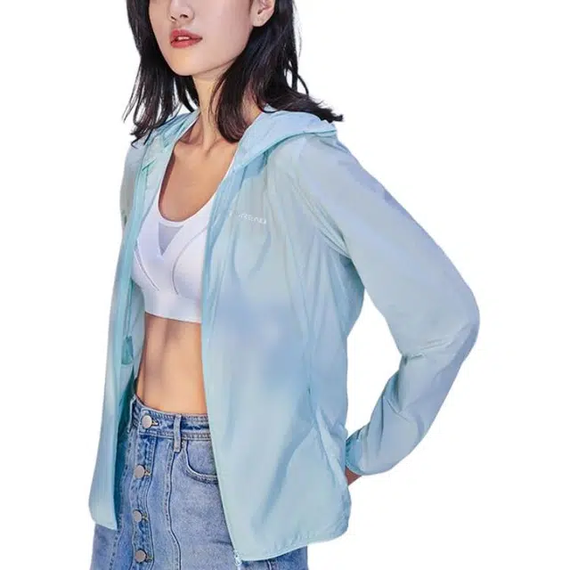 探路者 超薄纯色连帽拉链长袖防晒服 女款 薄纱蓝