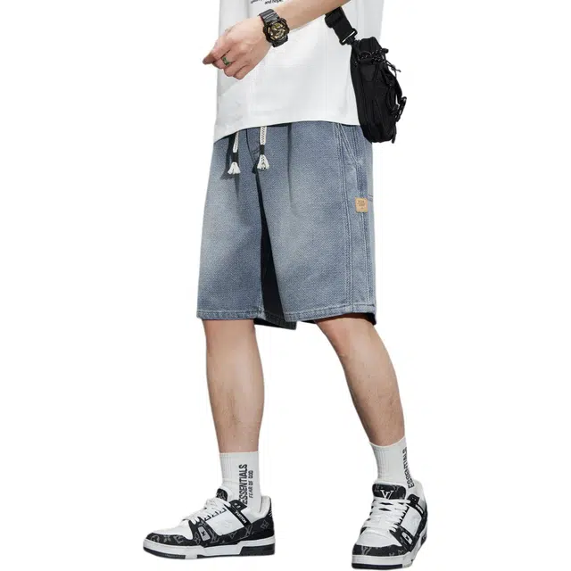 瑞梵帝斯 美式时尚薄款百搭星空纹设计复古口袋装饰潮牌潮流高街宽松亲肤水洗柔软直筒五分牛仔短裤 男款