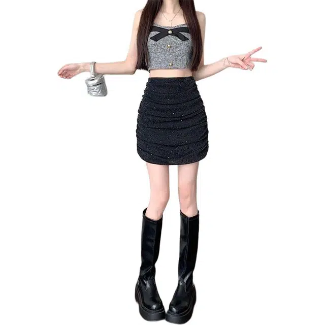 哒头下雨不愁 不规则褶皱性感小众休闲短裙 女款 黑色