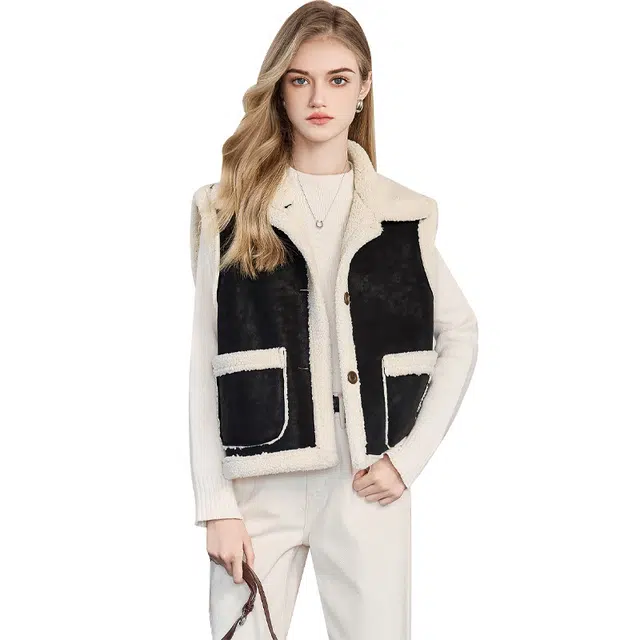 她池 翻领撞色宽松口袋叠穿单排扣马甲 女款 黑色