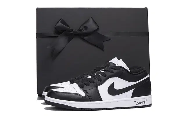 Jordan Air Jordan 1 Low