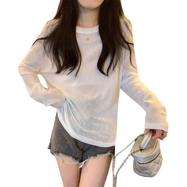 LAKESI T