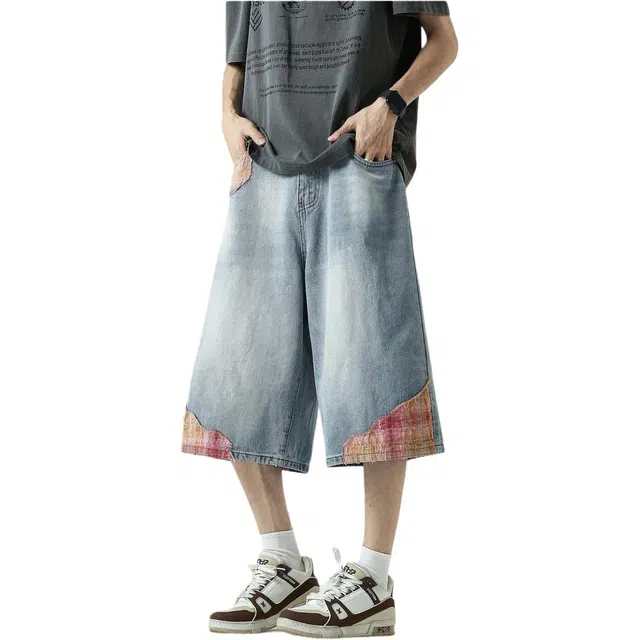 M JEANS STUDIOS 7