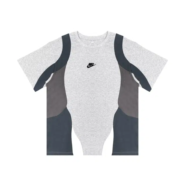Nike Sportswear Essentials FantasyT