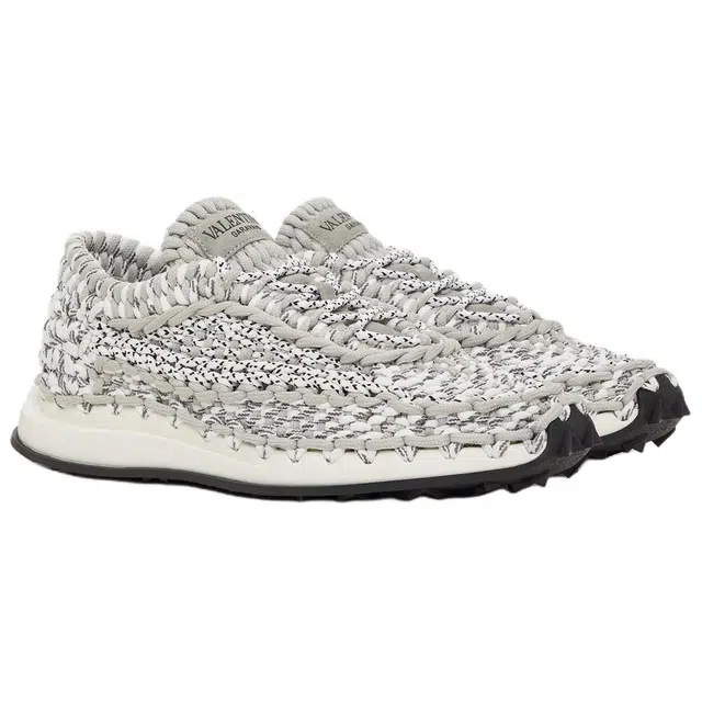 Valentino Crochet