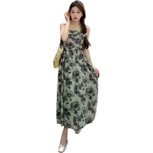 黛尔佳人 法式复古水墨碎花设计感气质收腰长裙吊带连衣裙 女款
