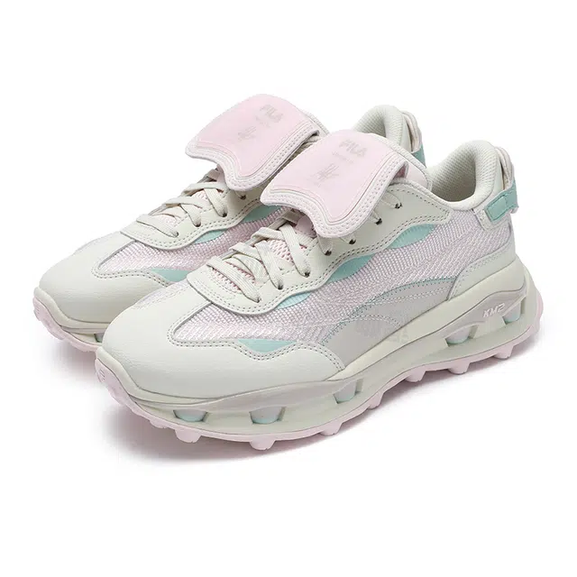 FILA KM2 2