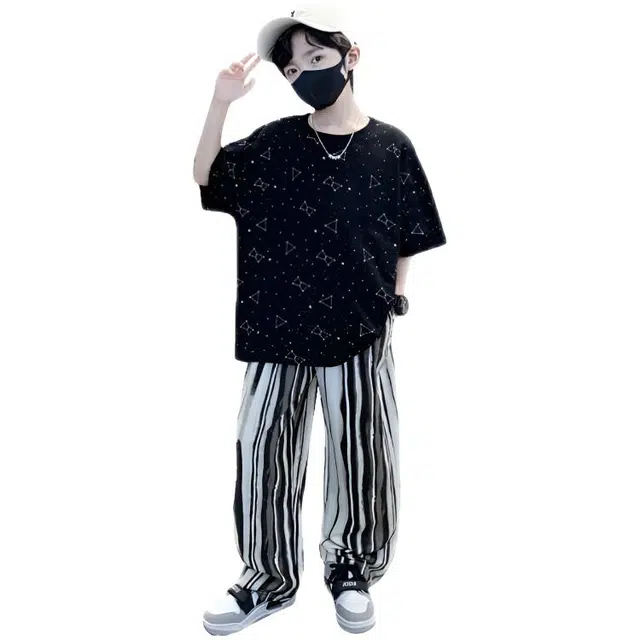 木木兔休闲运动套装 时髦洋气美式宽松圆领百搭夏季中大童男孩时尚两件套