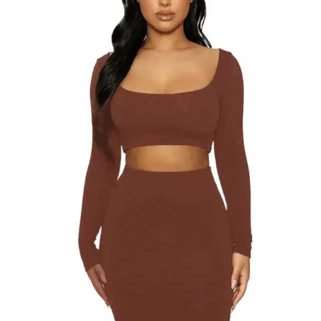 NAKED WARDROBE Scoop Sculpt Crop Top NW