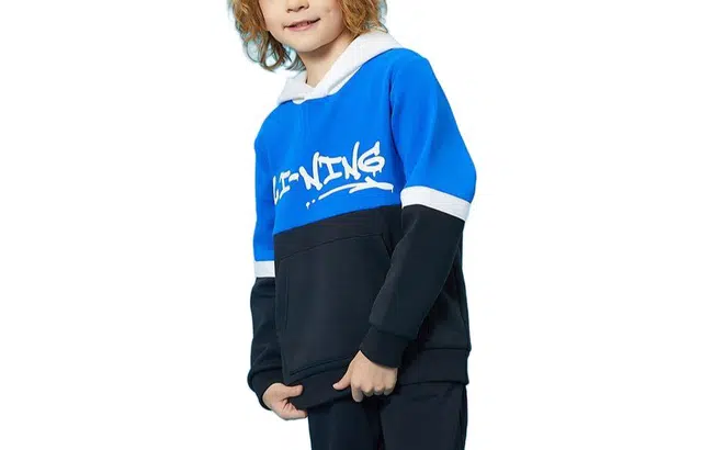 李宁 童装 字母撞色连帽套头卫衣 男童 水墨黑