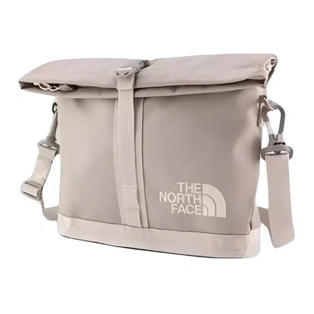THE NORTH FACE Base Camp 7.9L logo
