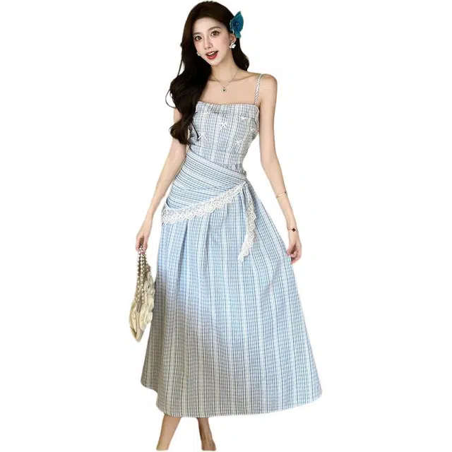 黛尔佳人 法式浪漫甜美条纹收腰显瘦蕾丝无袖连衣裙 女款