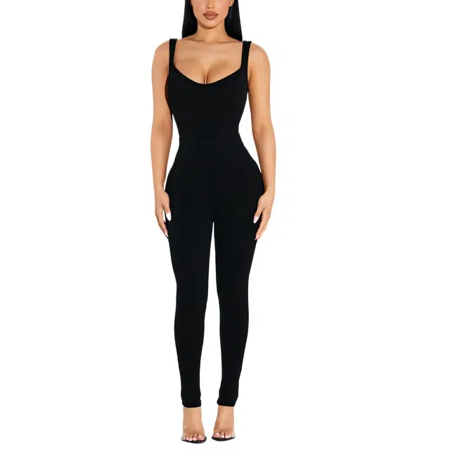 NAKED WARDROBE Contour Legging Snatched
