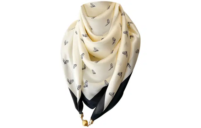 优幽兰 优雅气质百搭时尚轻奢风磁吸扣通用三角系脖高级感搭配衬衫职业装 丝巾 女款