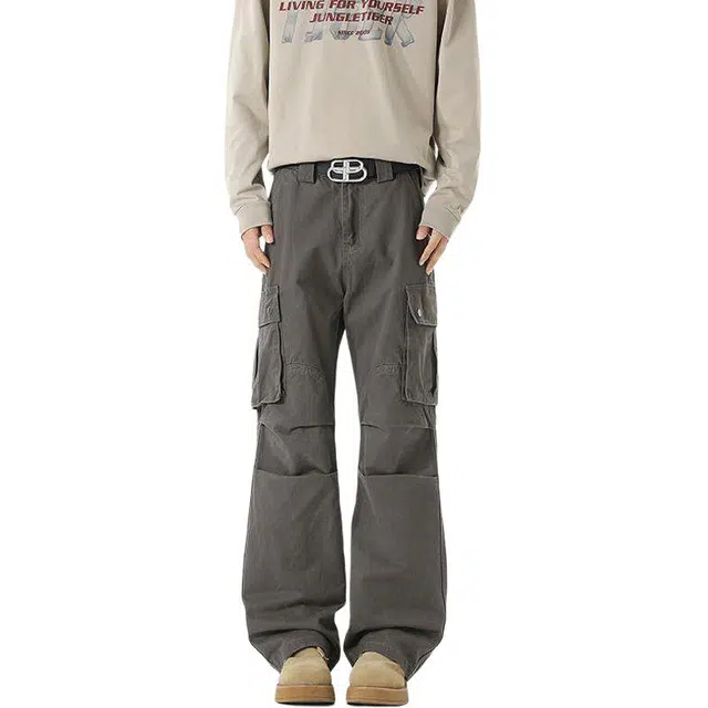 M JEANS STUDIOS 7