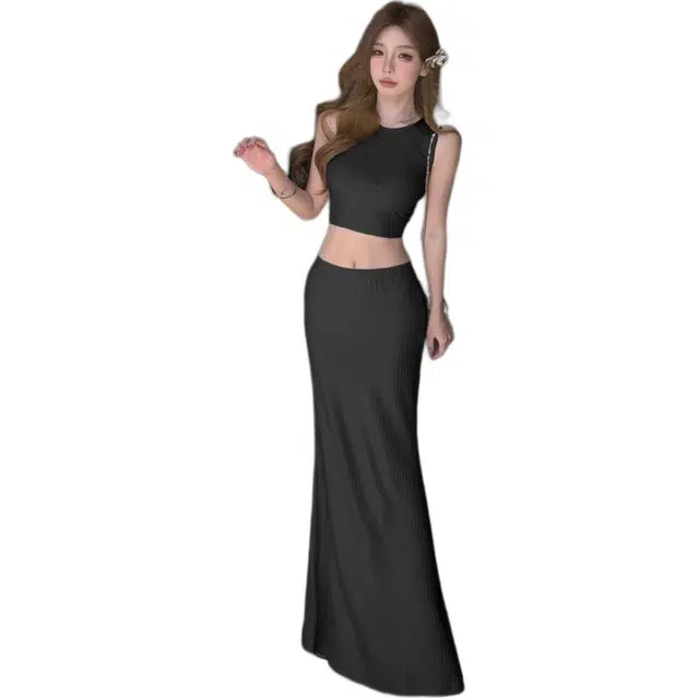 敲模女孩 纯欲辣妹风修身圆领无袖背心短款上衣高腰鱼尾性感包臀半身裙裙装套装 女款