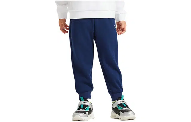 特步 童装 纯色束脚运动休闲裤 男童