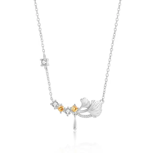 克兰茜 三生有杏 新中式杏叶小众设计简约轻奢百搭时尚通勤 显白幸运叶转运顺遂氛围感 礼盒 可调节锁骨链好运 铜 项链 女款