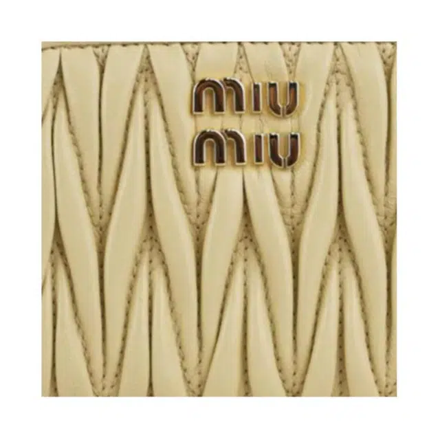 MIU MIU